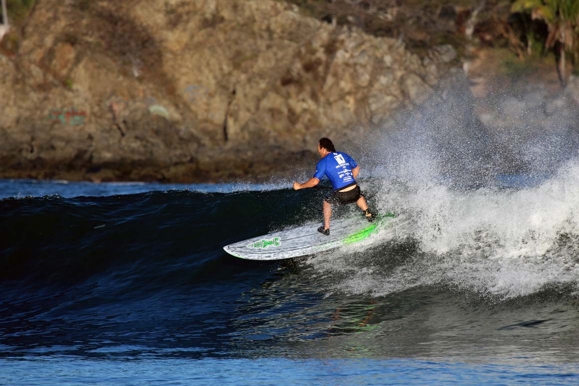 Girard Middleton competing in Punta Sayulita, Mexico