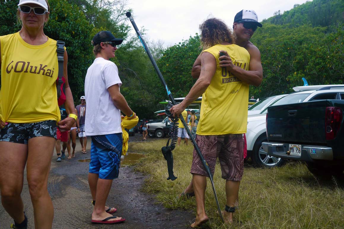 Olukai Hoolaulea Race Zane Ekolu